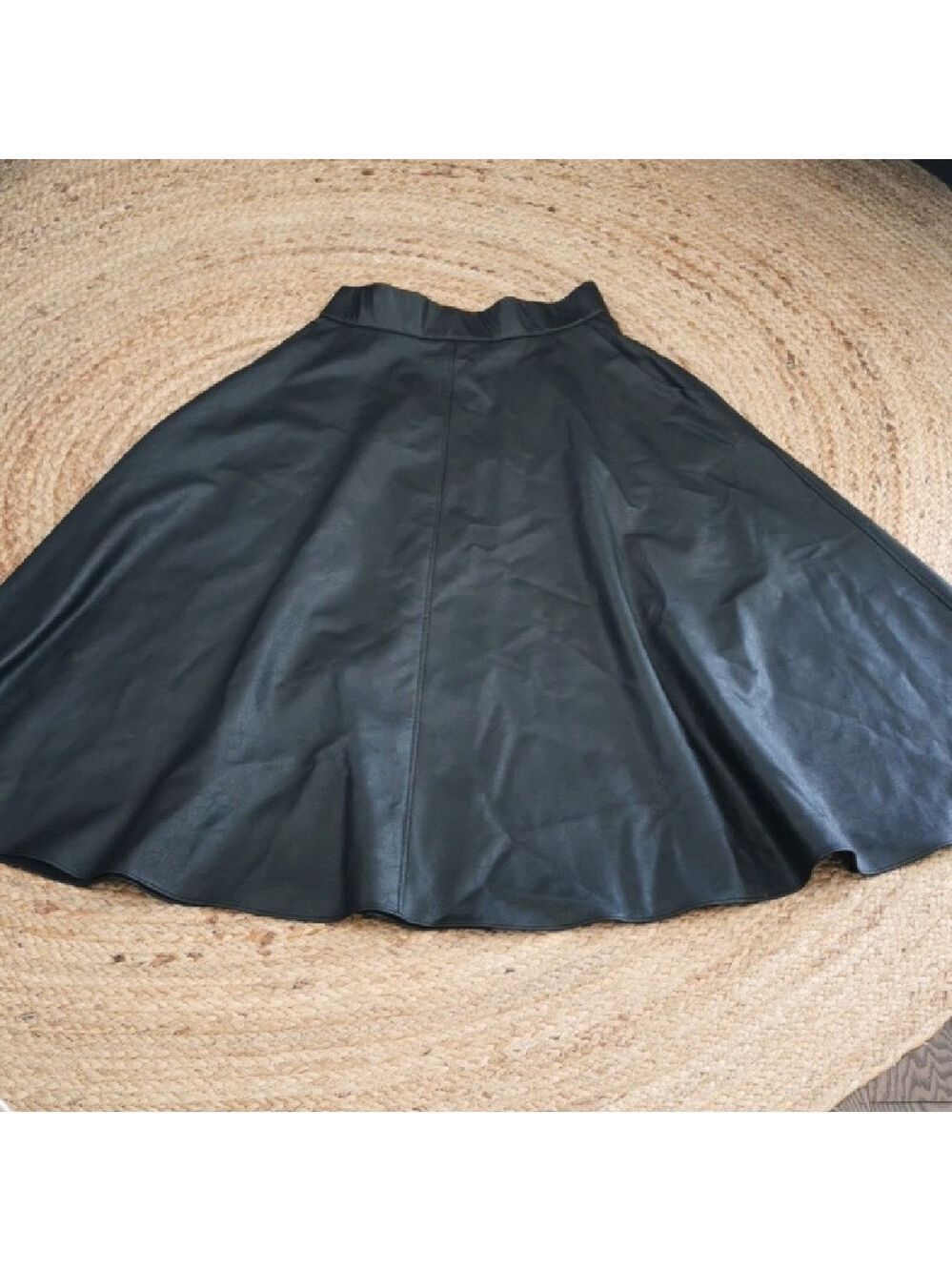 Stephanie Davis Womens A line Pleather With Pockets Full Circle Black Skirt. M